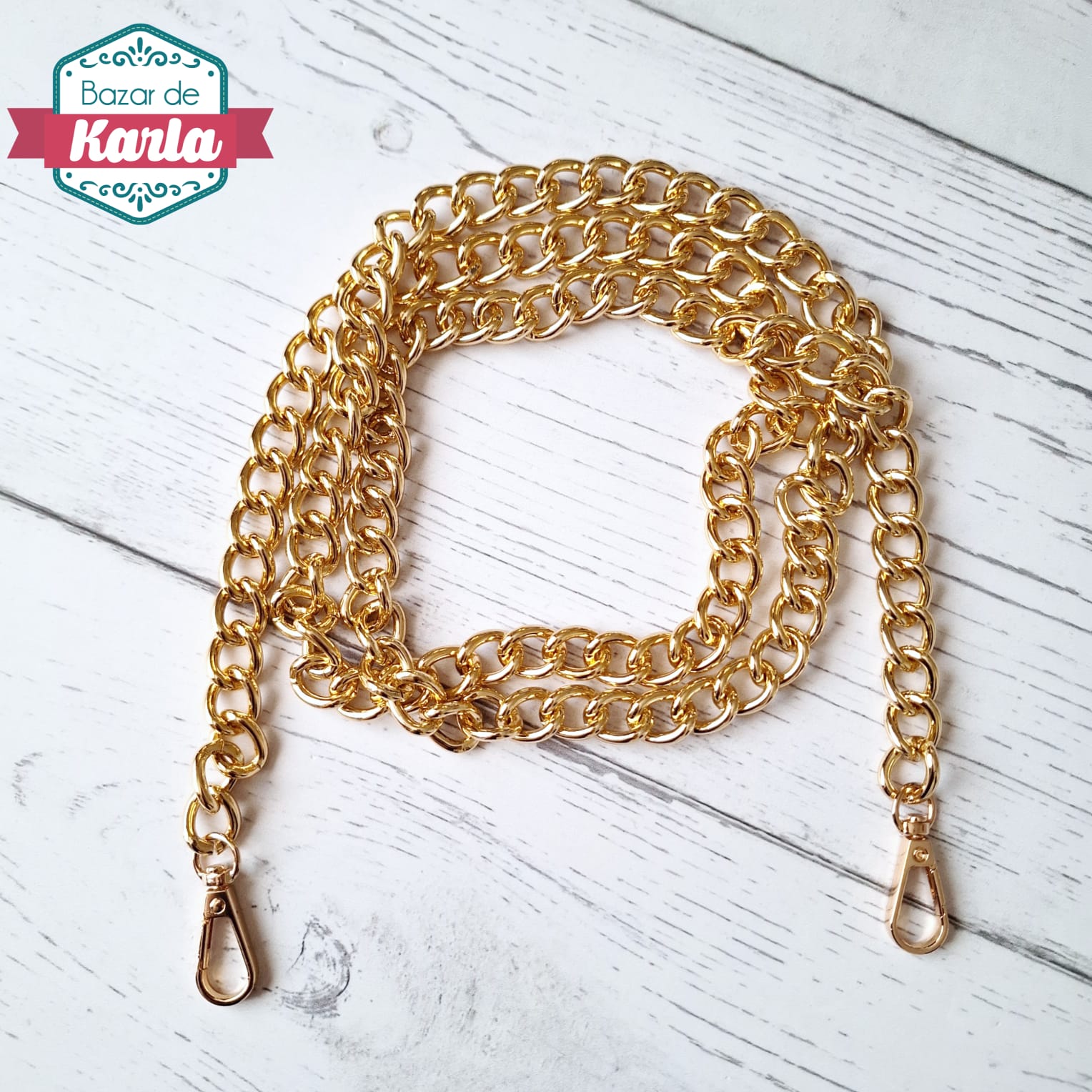 Cadena dorada con gancho mosquetón para cartera